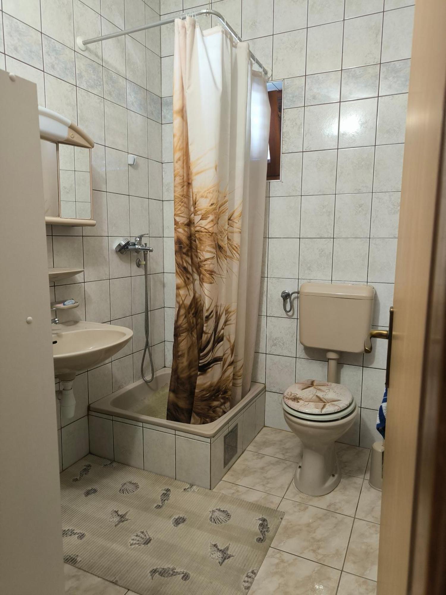 Apartman Kolarek Vir Exteriér fotografie