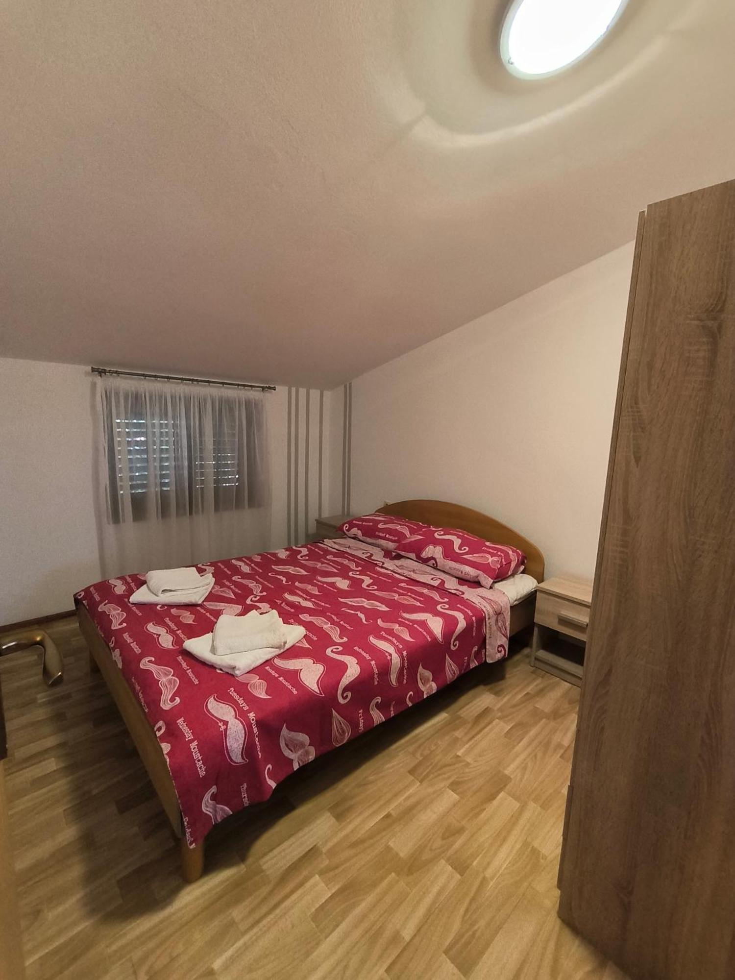 Apartman Kolarek Vir Exteriér fotografie